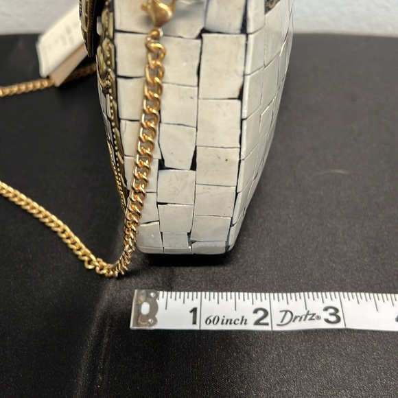 Antik Kraft | Metal Mosaic Purse w/ Crossbody Strap - Picture 15 of 15